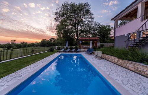 Modern Villa Vesna with Private Pool - Foto 1