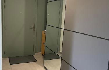 T2 cosy avec terrasse et jardin à Belley - Foto 24