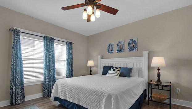 Gulf Front in the Heart of Seagrove ~ Sweeping Views ~ Pool ~ Sleeps 8 - Foto 5, Habitación