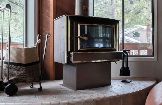 Tarly by Avantstay 5mins To Diamond Peak Skiing w/ Hot Tub in Incline Village - Foto 4