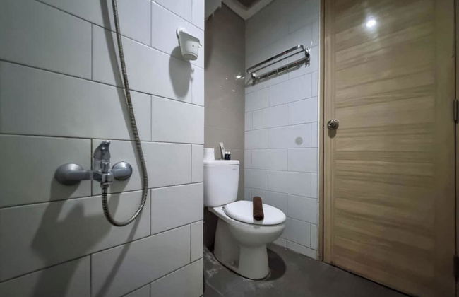 Modern Look Studio At Taman Melati Sinduadi Apartment - Foto 14