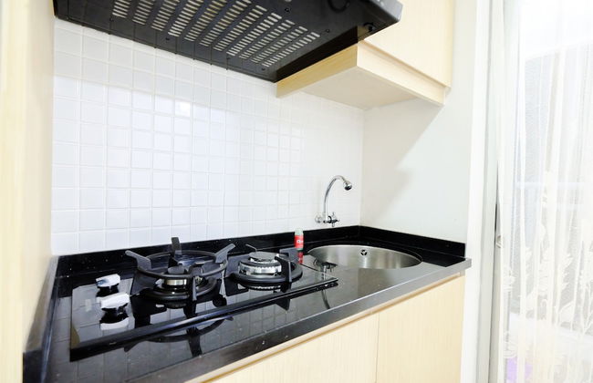 Simply & Clean Bassura City Apartment - Foto 16