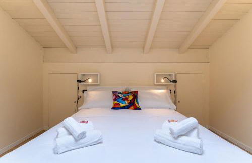 BolognaCentro 9 People Loft Private Lift and Terrace - Photo 16