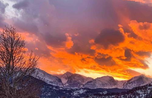 Lux 3BR Home - Wildlife & Views near RMNP - Foto 7