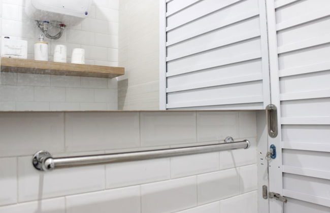 Classic and Comfy 2BR @ Gateway Pasteur Apartment - Foto 20