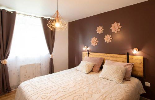 Gîte Chabrignac, jacuzzi et sauna privatif, piscine chauffée partagée, Wifi, salle de jeux - Foto 4