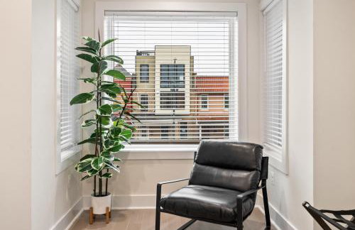 Designer 3-Bedroom Home with King Bed, Family-Friendly, Columbia Heights - Foto 36