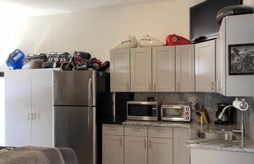 Biker's Bungalow - Near Mendenhall Glacier and Auke Bay Offering DISCOUNT ON TOURS! - Foto 13