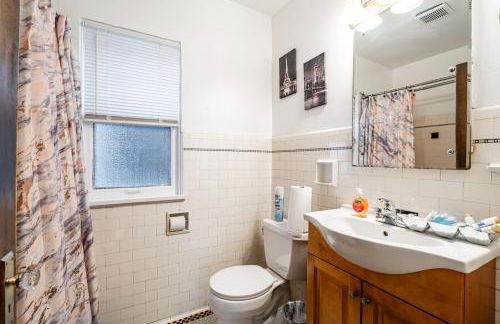 Charming 6BR Home in Milwaukees Historic District - Foto 36