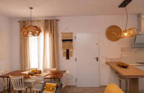 Chalet con piscina en Naveros - Foto 18