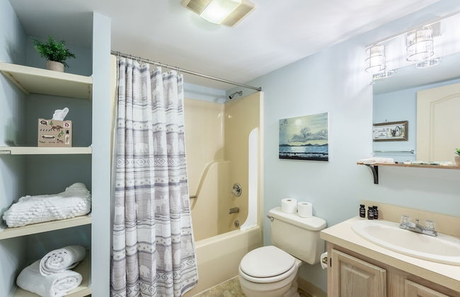 Twin Waters by Avantstay Patio Pool Table - Photo 29