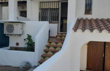 Casita en Empuriabrava con jardin AV-17 - Foto 4