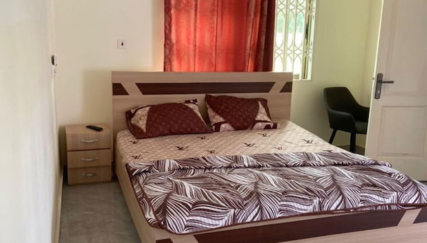 Tony-May - Foto 4, Habitación