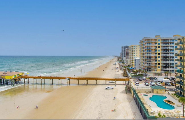 Top Floor Oceanfront Condo w Pool Beach Access - Foto 30