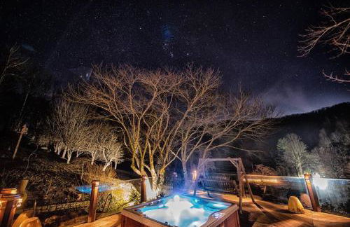 LUXURY!! Hot Tub, Pool Table, River & Petting zoo? - Foto 30