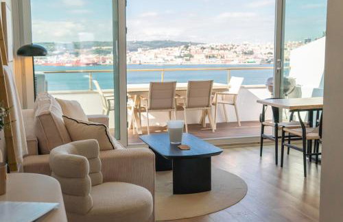 Luxury Lisbon View & Balcony - AC & Elevator - Foto 28