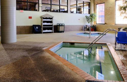 Dog-Friendly Canal Park Condo Hot Tub Pool - Foto 4