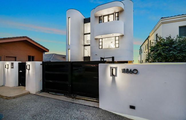 Malibu Oasis - Photo 39