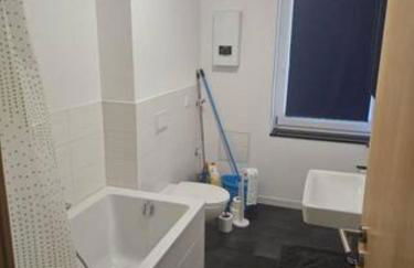 Schöne Vollausgestattete Monteurs- Gästewohnung nähe Raffinerie Leuna und Geiseltalsee für 4 Personen 0306 - Foto 5