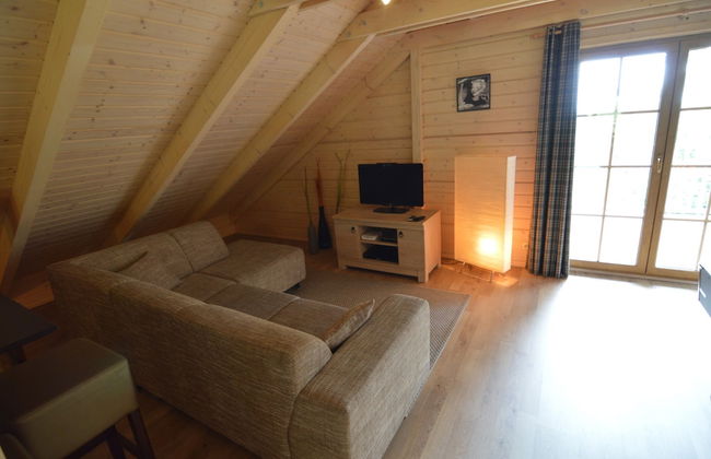 Sumptuous Chalet in Septon with Sauna & Hot Tub - Photo 28