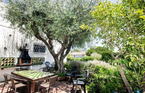 5 Bedroom Awesome Home In Alella - Foto 8