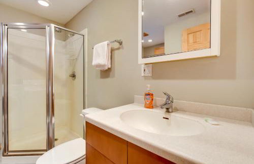 Minocqua Lakefront Cabin with Deck - Foto 19