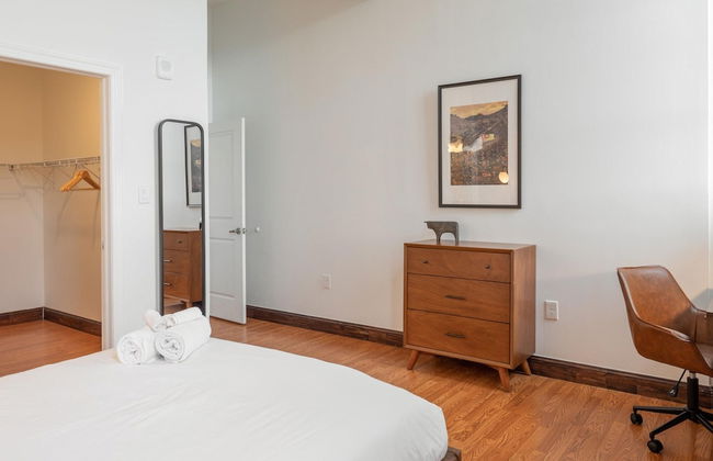 Sosuite 2BR Apt w W/d, Gym, On-site Restaurant - Foto 43