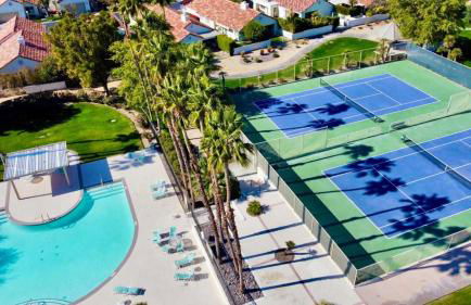 Desert Breezes Resort 1 Bedroom Suite with Resort Access - Foto 36