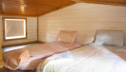 Charming Cabin - Pondview - Hot Tub - Foto 5