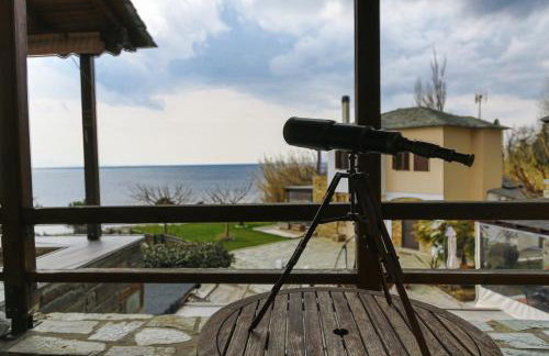 ILOI’s Villa in peaceful Village w. Private Beach - Photo 33