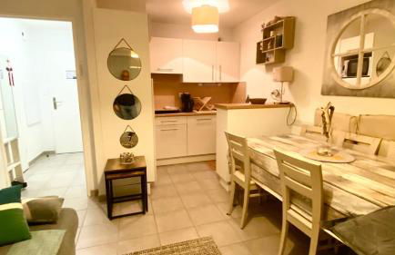 La Riviera à 50m de la plage - Foto 4