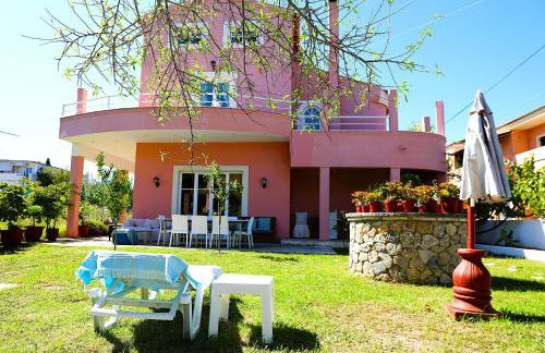 Private Villa AKOBARA, 2km from city center - Foto 40