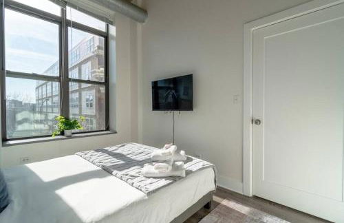 McCormick Place Beautiful 2BR Apartment with Optional Parking Sleeps up to 8 Near Soldier Field, Grant Park and Lakefront Trail - Foto 21