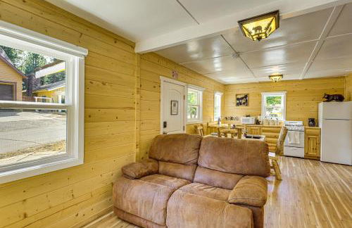 Walk to Water Cozy Cabin in Green Valley Lake! - Foto 6