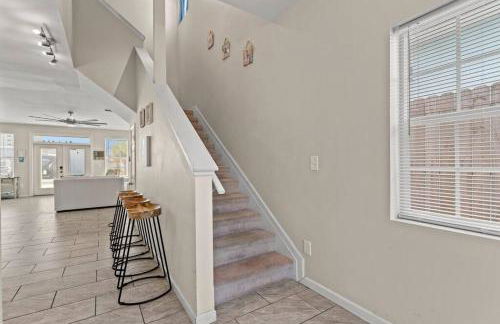 Shells and Bells Ocean Paradise - Sleeps 24, 2 Private Pools - Foto 15