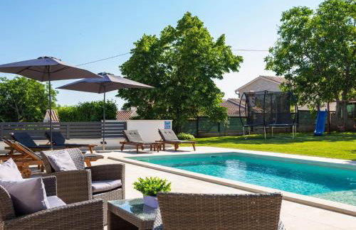 Holiday Home Villa Anavi mit privatem Pool und großem Garten by Interhome - Foto 1