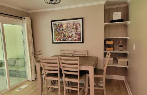 Houndstooth Hideaway 3BR 2BA Home 3mi to UA Campus - Foto 16