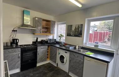 Contractor & Family Sleeps 5 Bham HS2 Parking for 3 - Foto 13