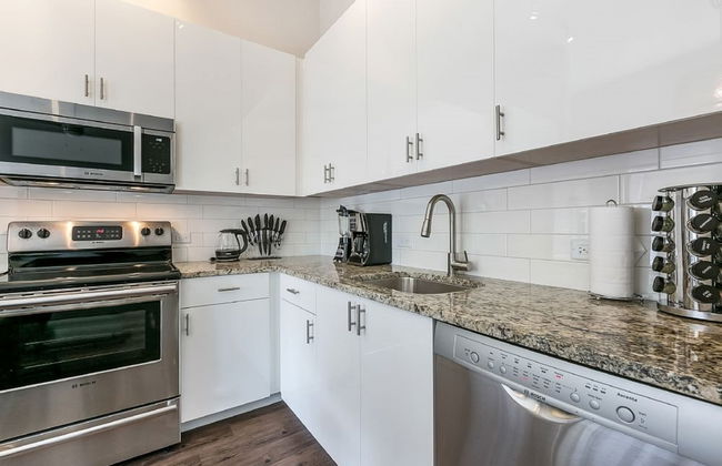 Gorgeous Condos Near French Quarter - Foto 71