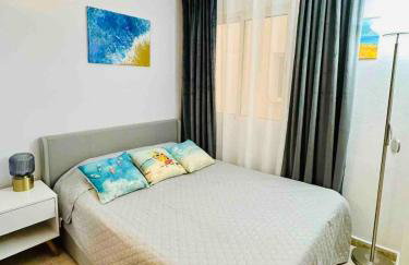 Tolle Wohnung mit 2 Schlafzimmern, Balkon und Pool - Foto 3