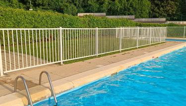 Meublé 3 étoiles - PISCINE- BALCON - TENNIS - Foto 2