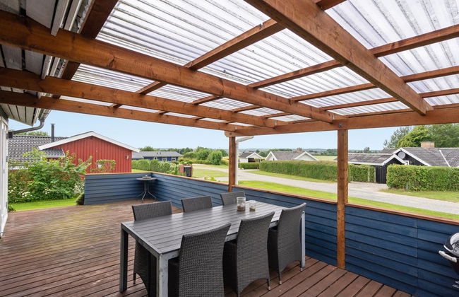 "Roar" - 500m from the sea - Photo 10