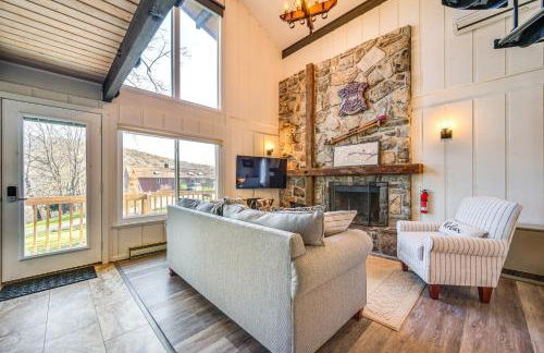 Walk to Liberty Mountain Lake-View Ski Retreat! - Foto 4