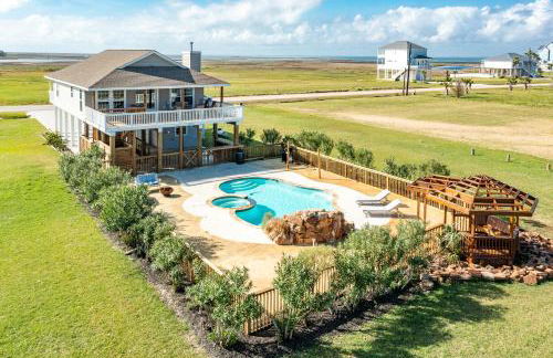 Bayside Paradise - Photo 1