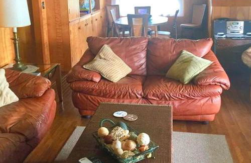 Peaceful Private Cabin on Crystal Lake near Elk Mountain, Pennsylvania - Foto 8