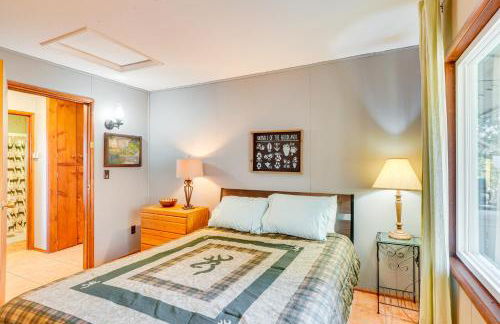 Mtn-View Gem on 20 Acres Patagonia Cabin Hideaway - Foto 14