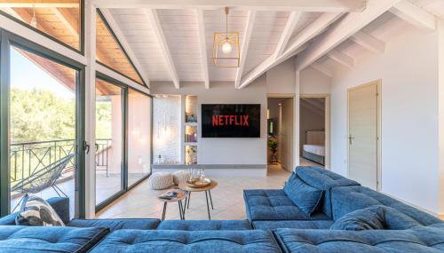 Gregory’s Loft - Photo 3