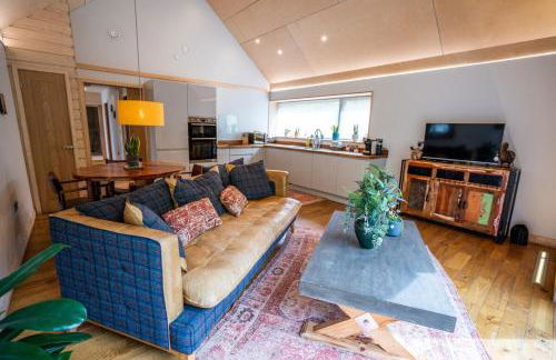 Rosemary Lodge 2BR with Hot Tub near Black Mountain - Foto 33