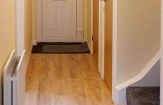 Stylish 3 Bedroom and free parking - Foto 24