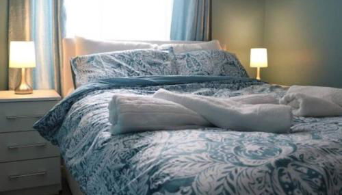 LARGE 12 Guests 5 Bedroom House in Birmingham City Centre - Foto 4